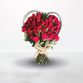 Loving You, red, rose, hand, hand bouquet, unisex, female, male, for him, for her, roses, hand-tied, bouquet, heart, heart-shape, saudi, ksa, delivery, online, sameday, same-day, flowers, flora, flow, floral, florist, saudi-florist, online-flowers-ksa, ri
