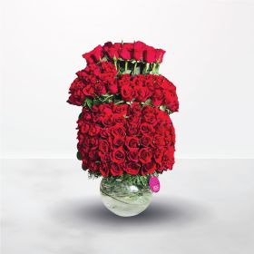 Massive Love, red, rose, roses, red-roses, vase, valentine, love, for him, for her, unisex, saudi, ksa, delivery, online, sameday, same-day, flowers, flora, flow, floral, florist, saudi-florist, online-flowers-ksa, flowers-online, Riyadh-flowers, fresh-fl