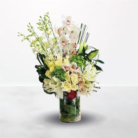 Perfect Surrender, white, vase, foam-arrangement, lily, lilies, rose, roses, green, hydrangea, cymbidium, orchid, orchids, for-him, for-her, saudi, ksa, delivery, online, sameday, same-day, flowers, flora, flow, floral, florist, saudi-florist, online-flow