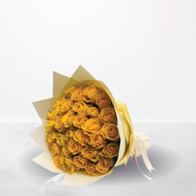 Youthful yellow, Birthday, Housewarming, Graduation, Thank You, Get Well, Congratulation, Best Wishes, Mother Day, Teacher Day, Father Day, hand, hand bouquet, for him, for her, unisex, female, male, back-to-school, flowers, flora, flow, floral, saudi, ks